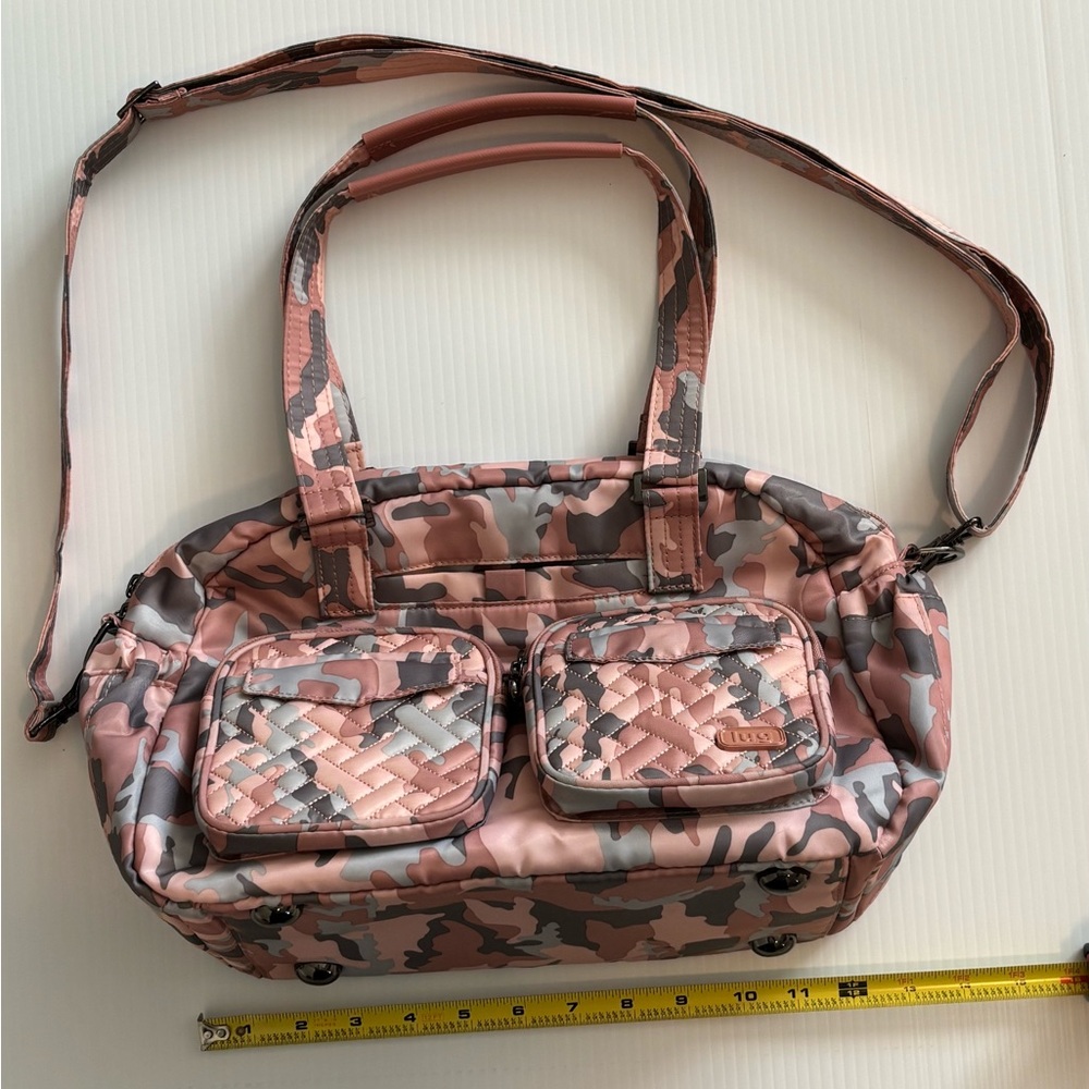 lug Pink Gray Camo Travel Bag